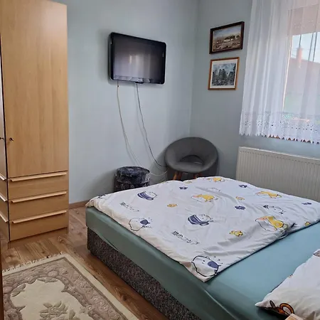 게스트하우스 Fejervari Vendeghaz Hajdúszoboszló