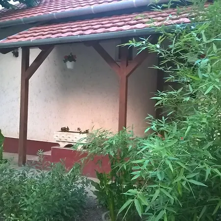 Fejervari Vendeghaz Gasthuis Hajdúszoboszló